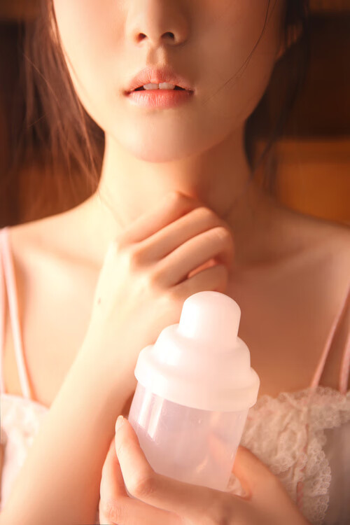 亚冠联赛中国青年队战胜 球迷现场气氛热烈，青年队打亚冠