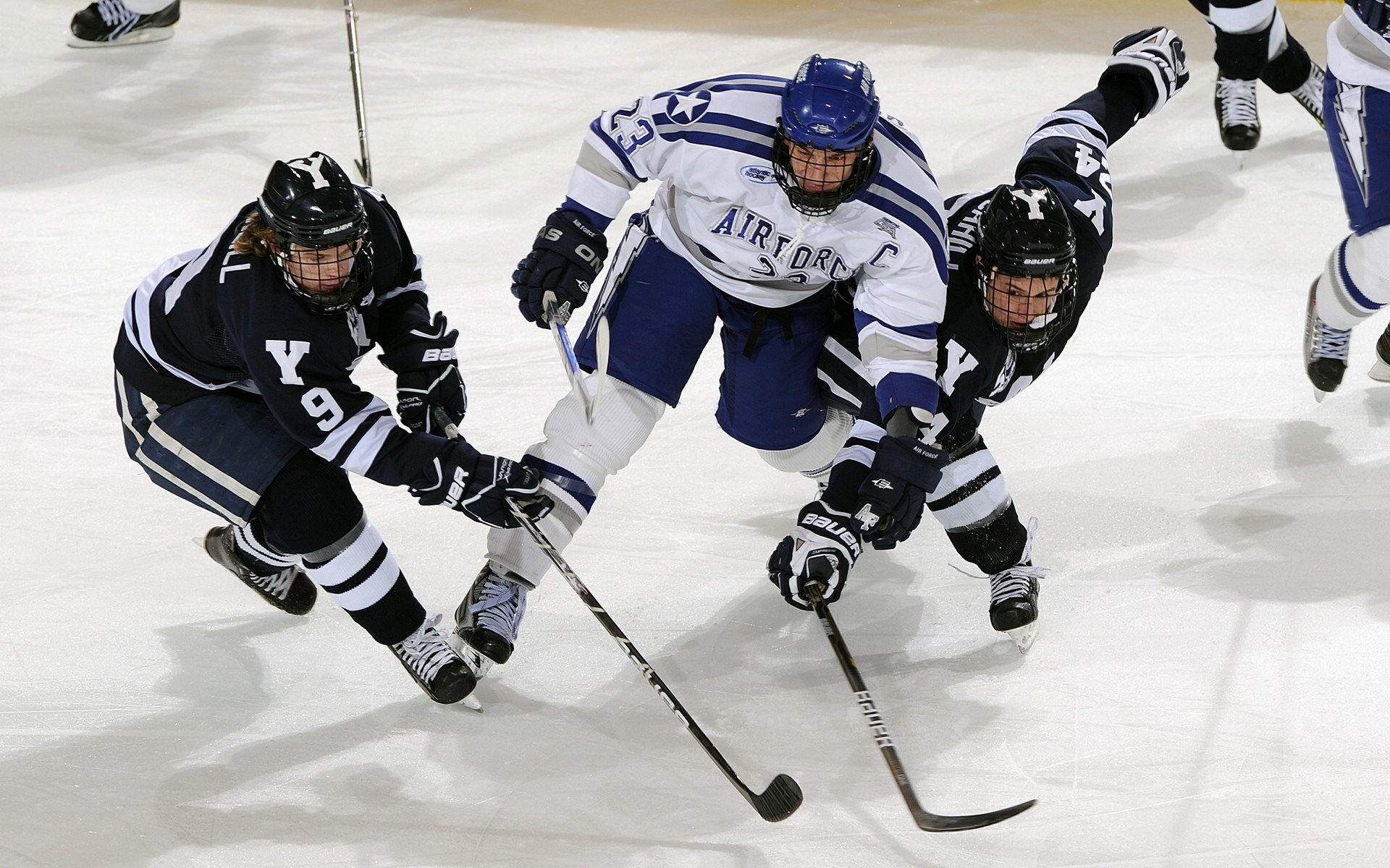 电竞比赛中的数据分析:深入挖掘,把握关键,电竞比赛数据网